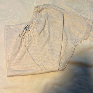 Medium Cream  Express blouse